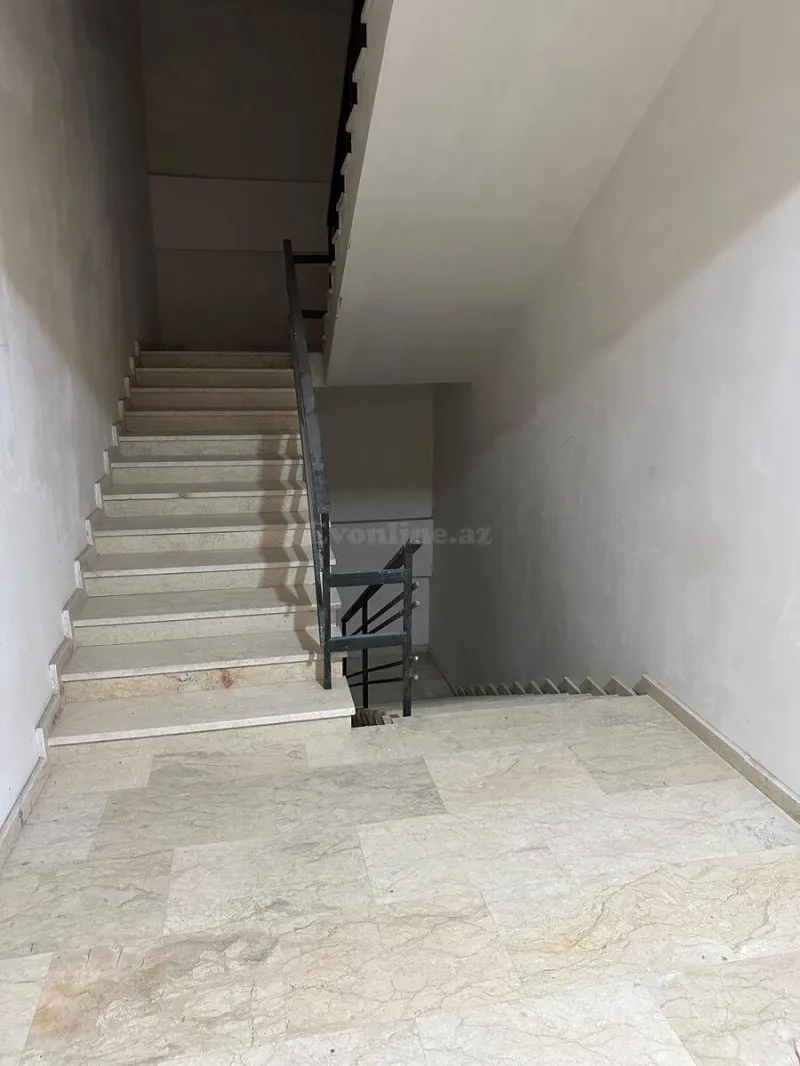 Satılır 4 otaqlı Mənzil Yeni tikili 186 m² Xətai m. - şəkil 11