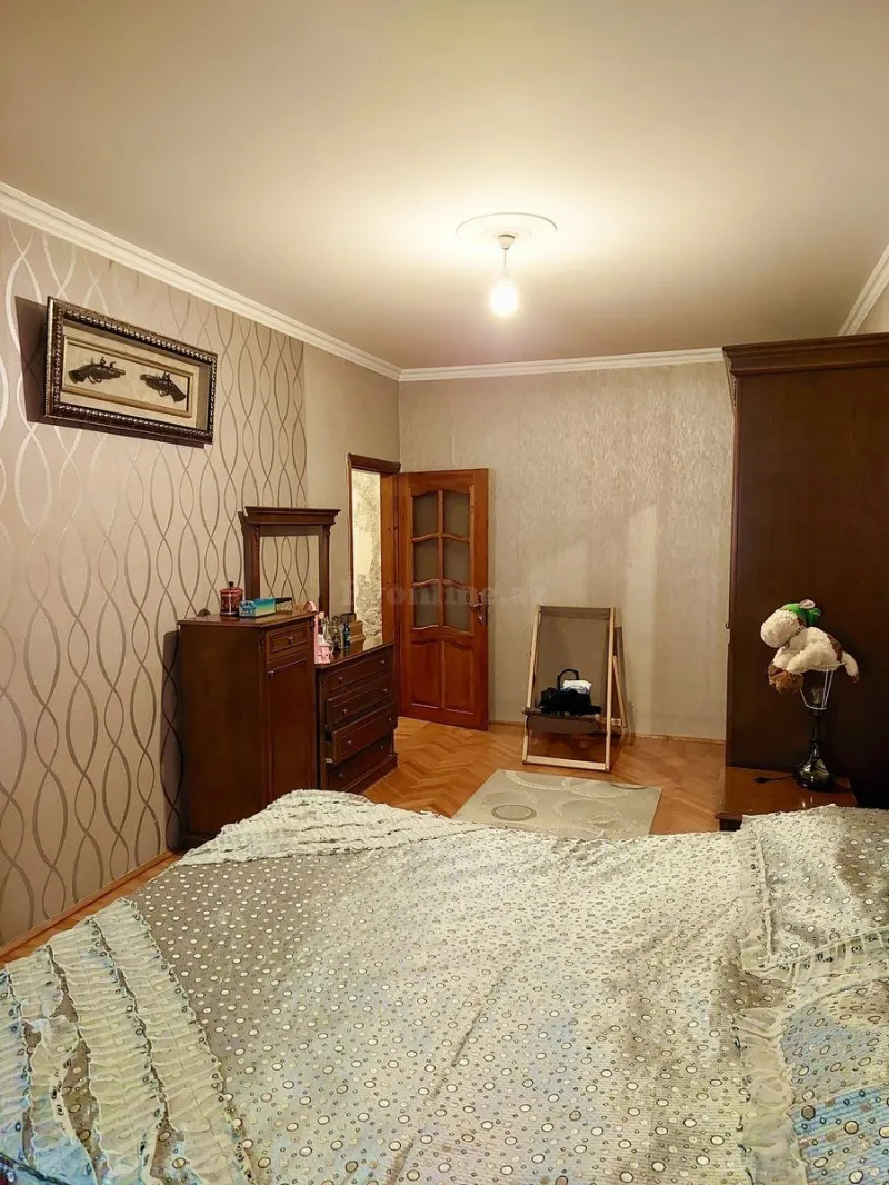 Satılır 4 otaqlı Mənzil Köhnə tikili 110 m² 8-ci mikrorayon - şəkil 8