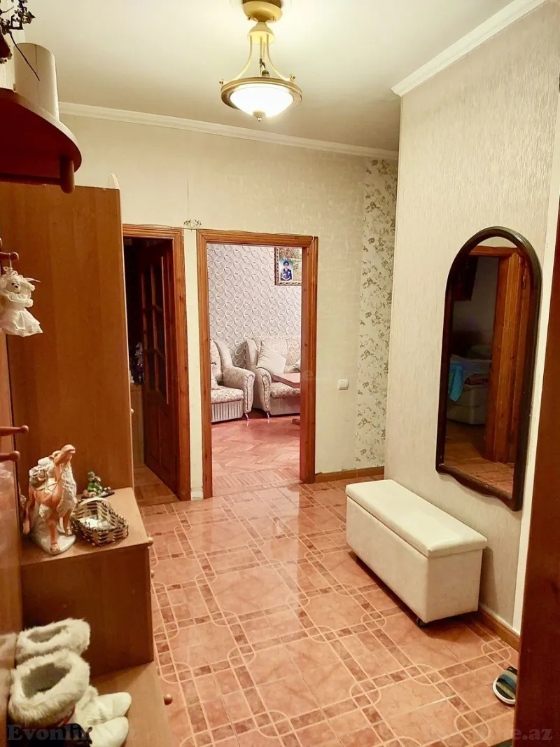 Satılır 4 otaqlı Mənzil Köhnə tikili 110 m² 8-ci mikrorayon - şəkil 11