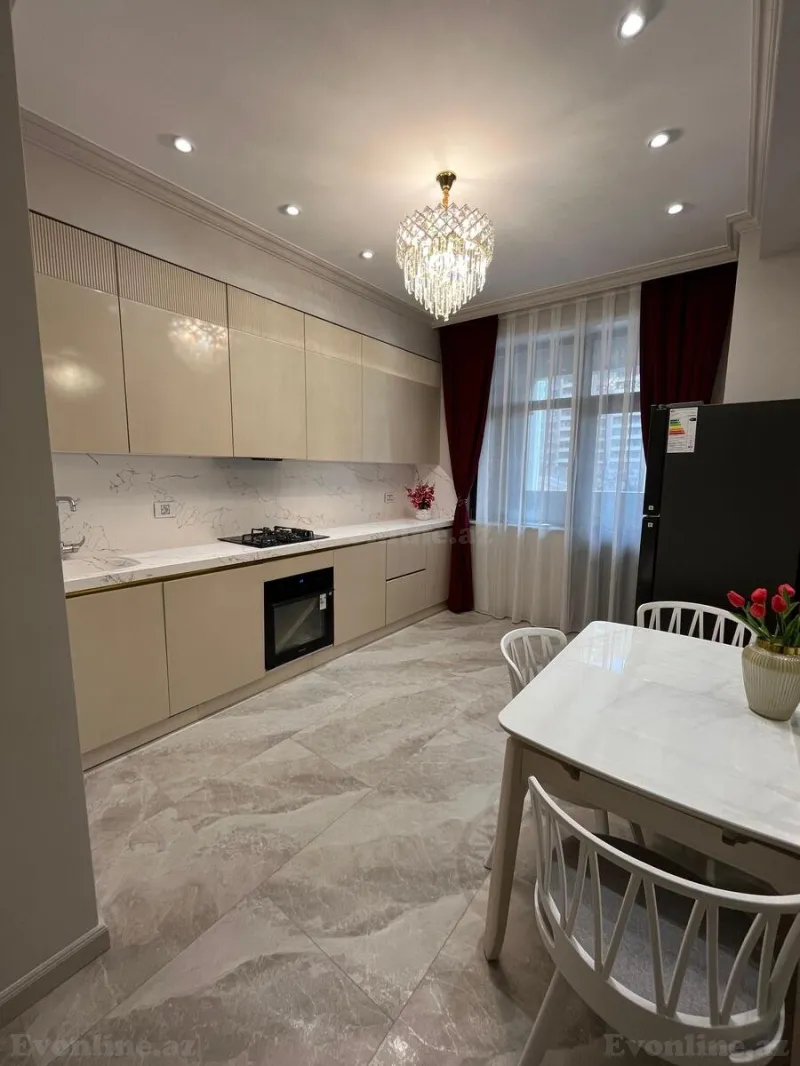 Satılır 3 otaqlı Mənzil Yeni tikili 115 m² 28 May m. - şəkil 13