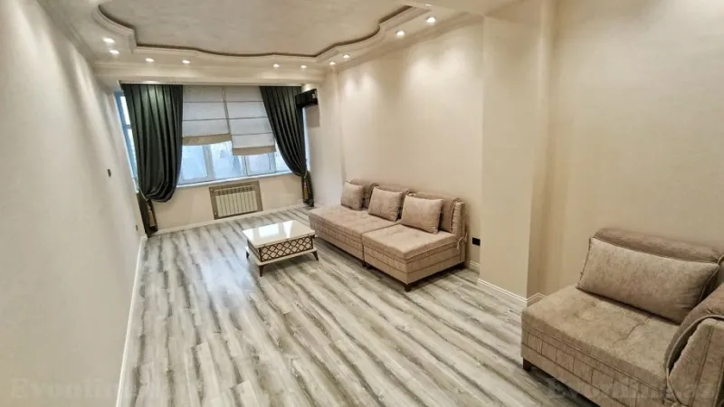 Satılır 4 otaqlı Mənzil Yeni tikili 145 m² Həzi Aslanov m.