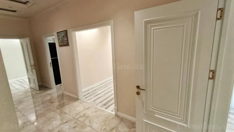 Satılır 4 otaqlı Mənzil Yeni tikili 145 m² Həzi Aslanov m. - şəkil 2