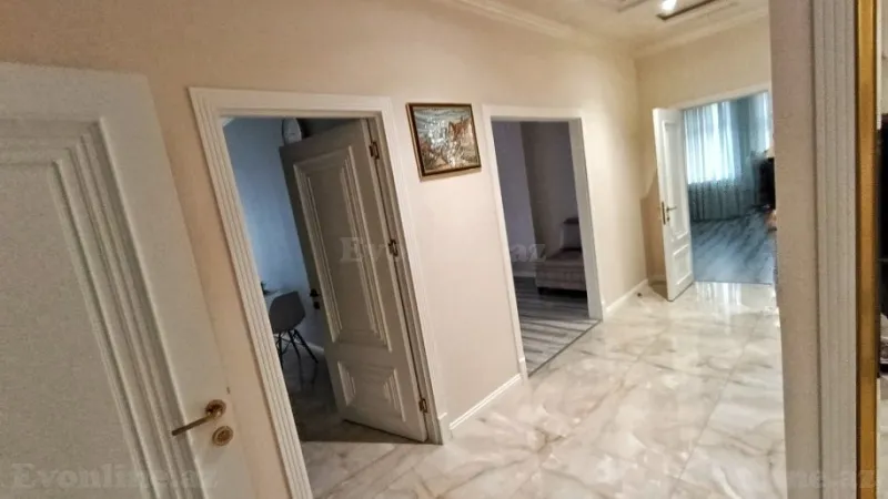Satılır 4 otaqlı Mənzil Yeni tikili 145 m² Həzi Aslanov m. - şəkil 3