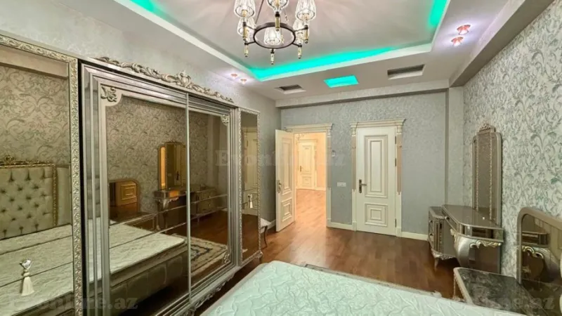 Satılır 3 otaqlı Mənzil Yeni tikili 163 m² Nərimanov r. - şəkil 8
