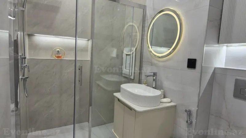 Satılır 3 otaqlı Mənzil Yeni tikili 85 m² 8 Noyabr m. - şəkil 12