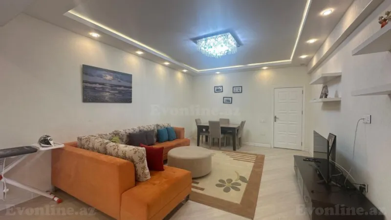 Kirayə verilir 3 otaqlı Mənzil Yeni tikili 160 m² Xətai m.