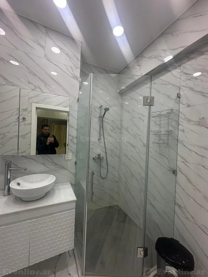 Kirayə verilir 3 otaqlı Mənzil Yeni tikili 160 m² Xətai m. - şəkil 10