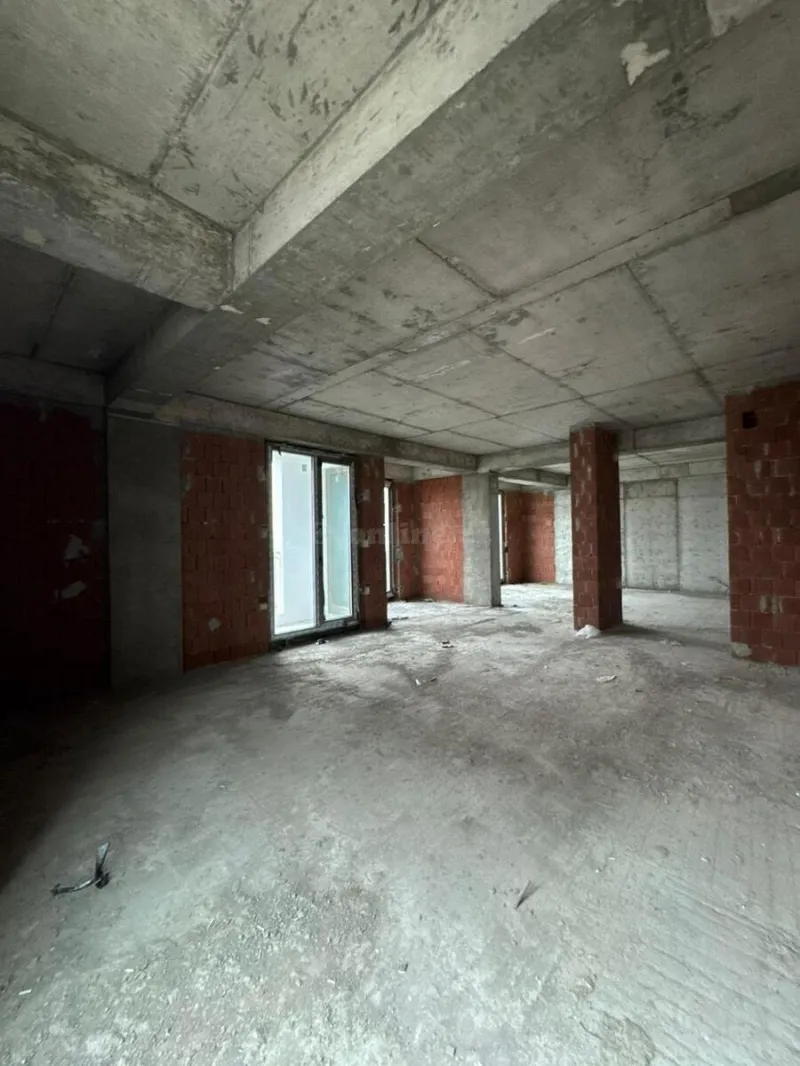 Satılır 5 otaqlı Mənzil Yeni tikili 265 m² 28 May m. - şəkil 8