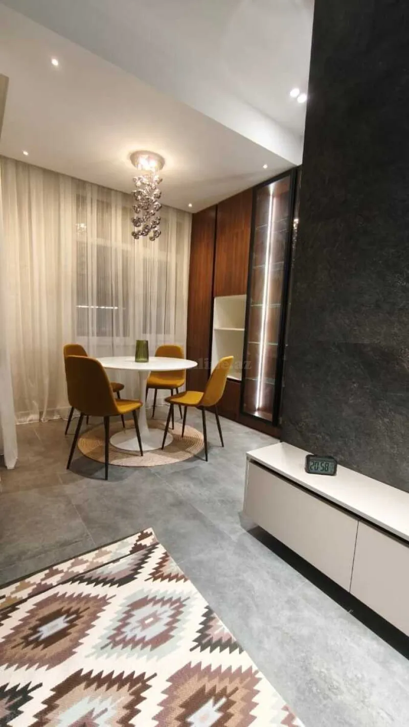 Satılır 3 otaqlı Mənzil Yeni tikili 74 m² Qara Qarayev m. - şəkil 6