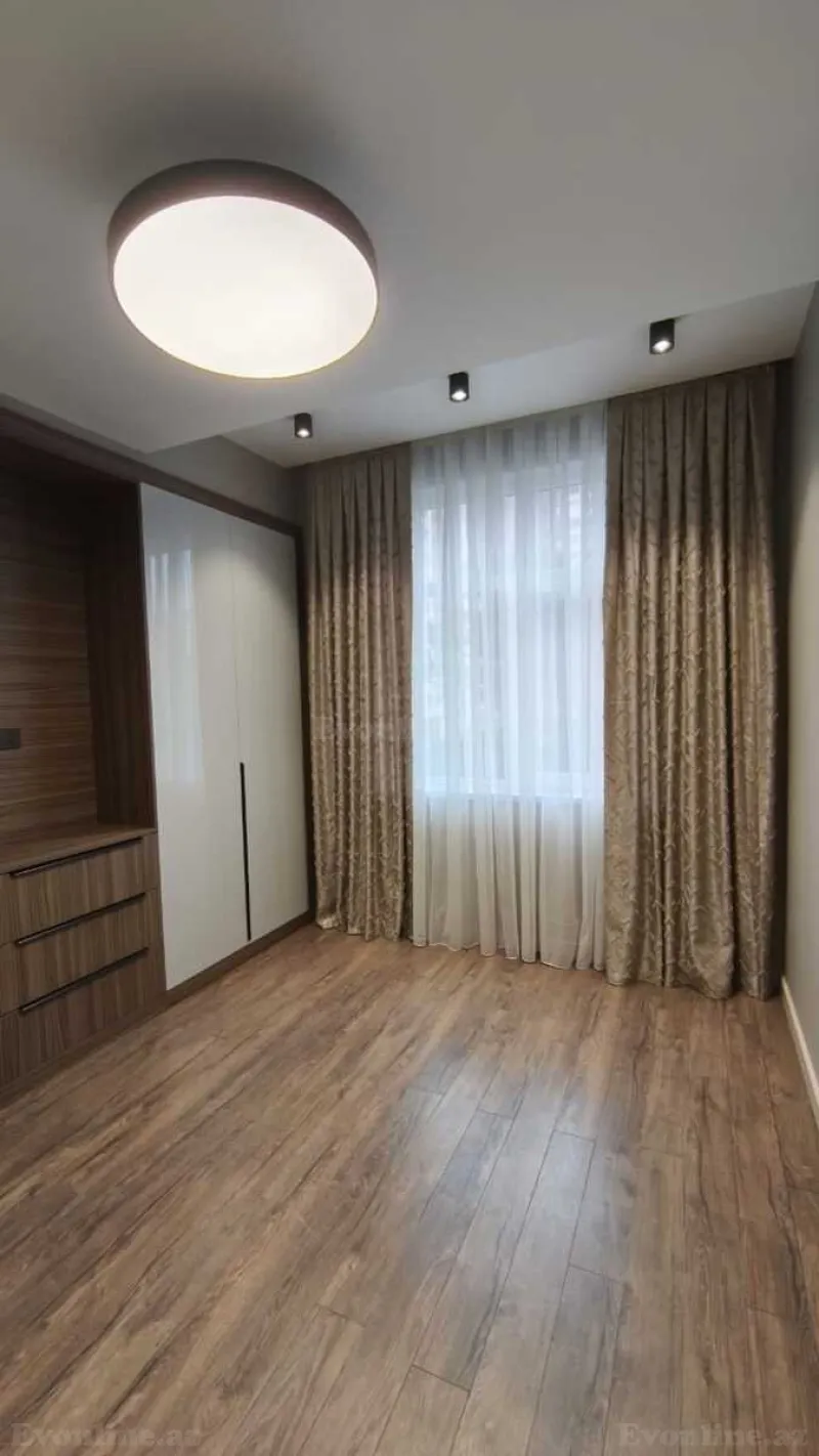 Satılır 3 otaqlı Mənzil Yeni tikili 74 m² Qara Qarayev m. - şəkil 11