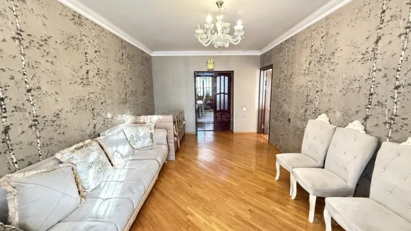 Satılır 4 otaqlı Mənzil Köhnə tikili 100 m² 8-ci kilometr - şəkil 2