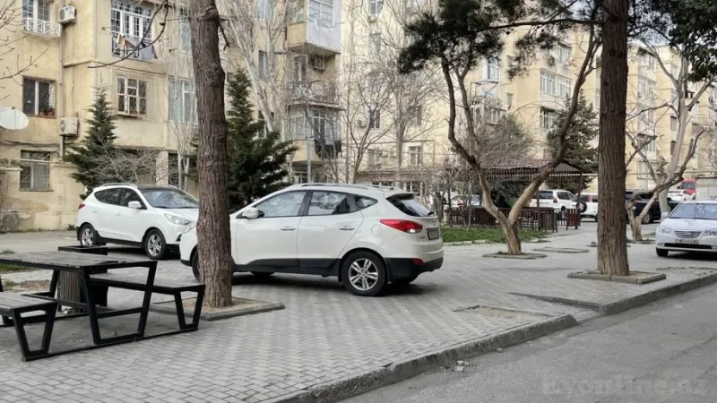 Satılır 3 otaqlı Mənzil Köhnə tikili 70 m² Əhmədli