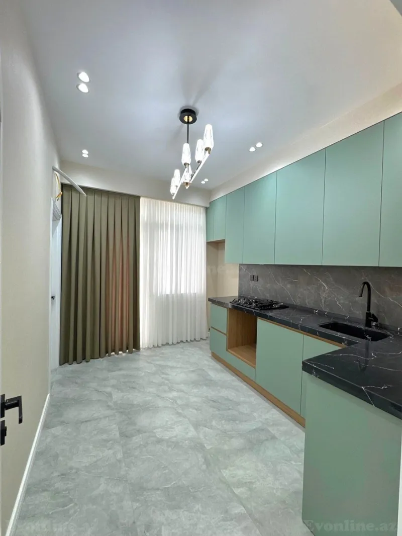 Satılır 3 otaqlı Mənzil Yeni tikili 88 m² Neftçilər m.