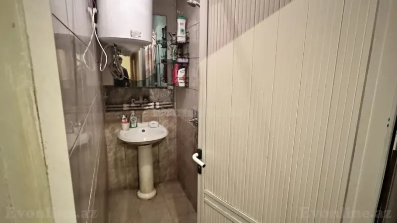 Satılır 2 otaqlı Mənzil Köhnə tikili 60 m² Massiv V - şəkil 7