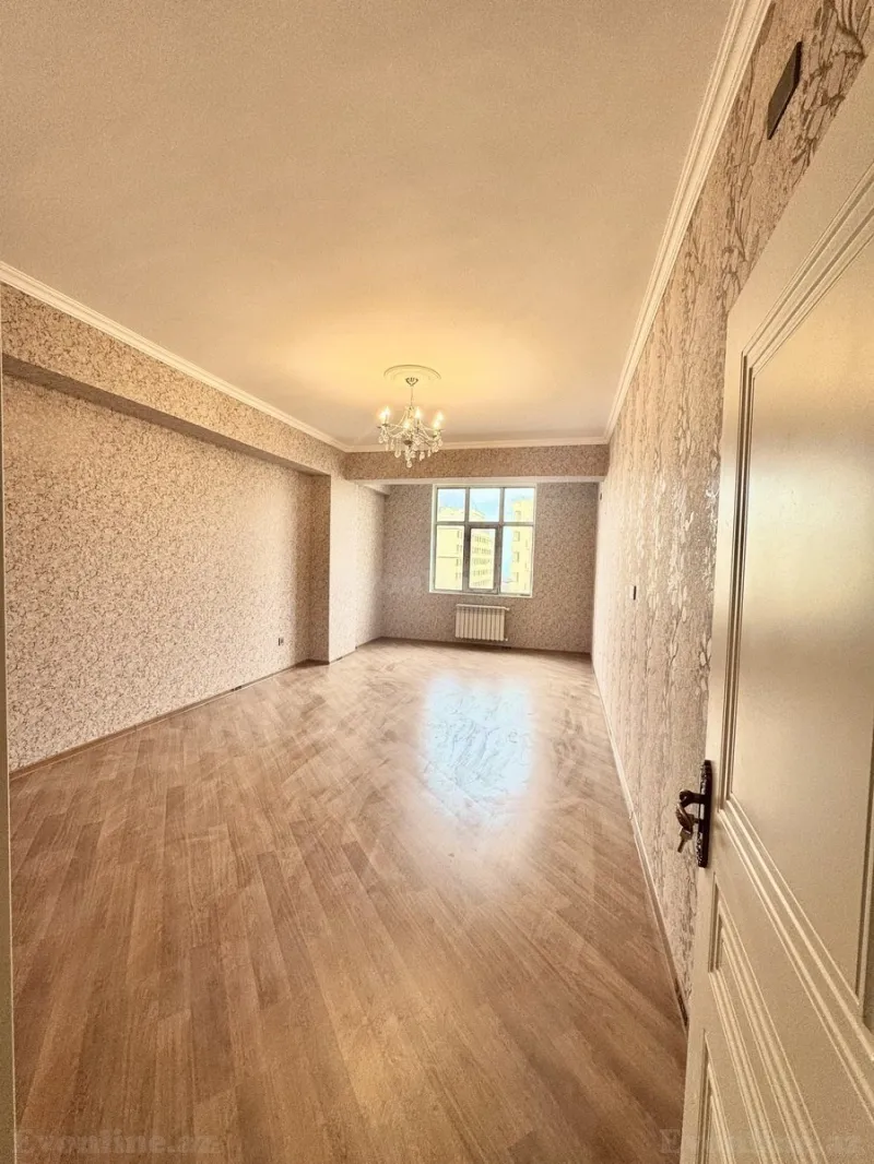 Kirayə verilir 3 otaqlı Mənzil Yeni tikili 125 m² Bayıl