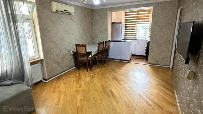 Kirayə verilir 2 otaqlı Mənzil Köhnə tikili 40 m² Yasamal - şəkil 2
