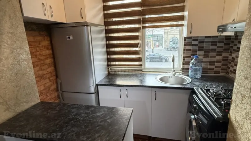 Kirayə verilir 2 otaqlı Mənzil Köhnə tikili 40 m² Yasamal - şəkil 6