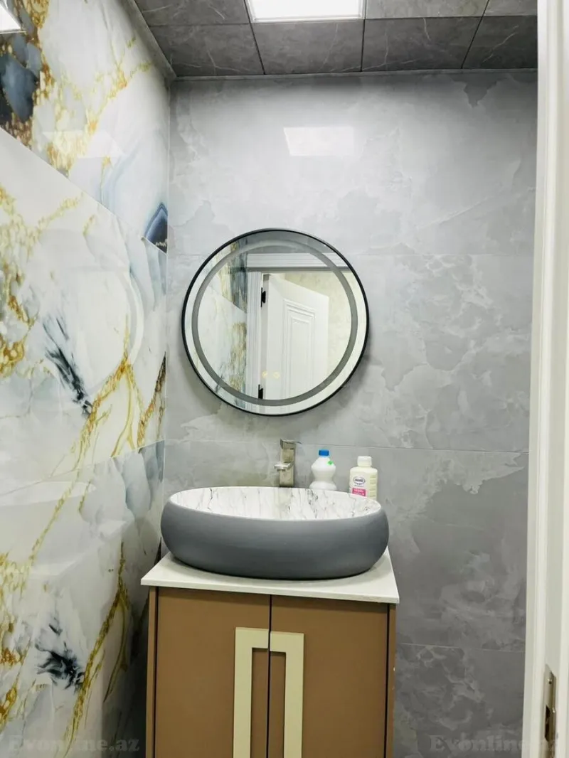 Satılır 2 otaqlı Mənzil Köhnə tikili 60 m² Neftçilər m. - şəkil 12