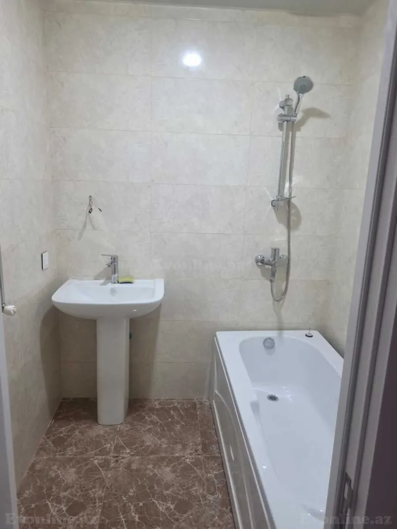 Kirayə verilir 3 otaqlı Mənzil Yeni tikili 90 m² Binəqədi r. - şəkil 9