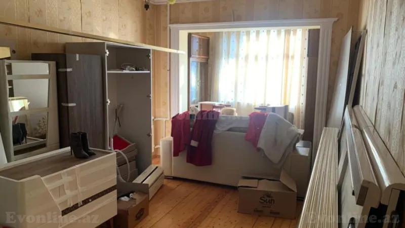 Satılır 3 otaqlı Mənzil Köhnə tikili 90 m² 7-ci mikrorayon