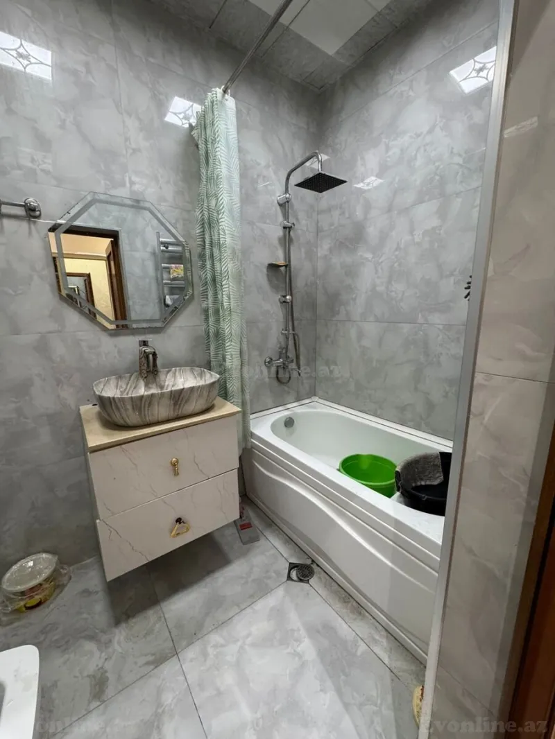 Satılır 3 otaqlı Mənzil Yeni tikili 70 m² 9-cu mikrorayon - şəkil 6