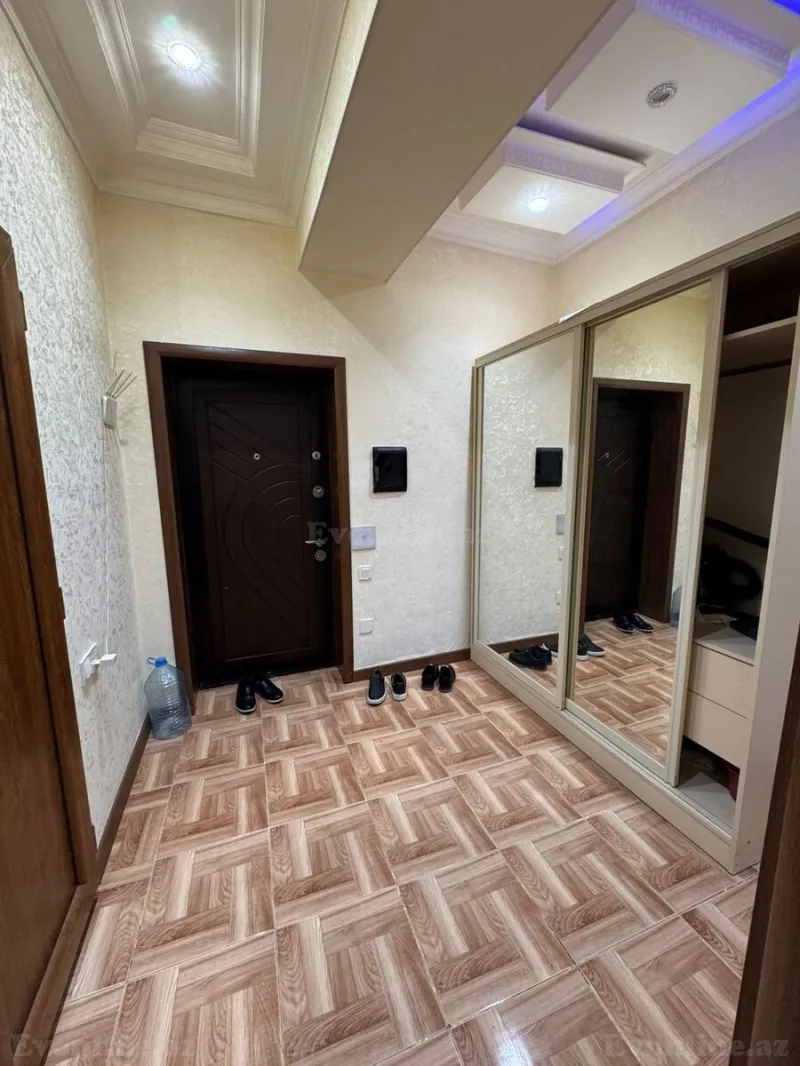 Satılır 3 otaqlı Mənzil Yeni tikili 70 m² 9-cu mikrorayon - şəkil 8