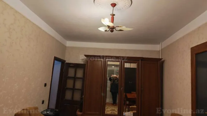 Kirayə verilir 2 otaqlı Mənzil Köhnə tikili 40 m² Nəriman Nərimanov m. - şəkil 3