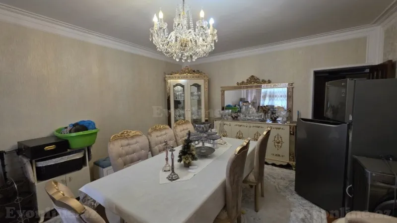 Satılır 4 otaqlı Mənzil Köhnə tikili 80 m² Badamdar - şəkil 2