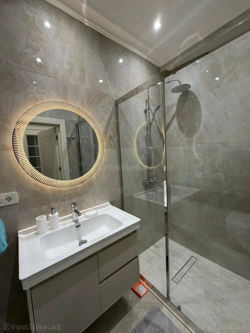 Kirayə verilir 2 otaqlı Mənzil Yeni tikili 78 m² Gənclik m. - şəkil 11