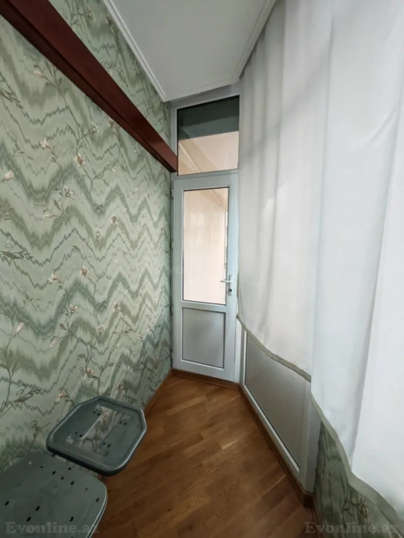 Kirayə verilir 3 otaqlı Mənzil Yeni tikili 135 m² Nəsimi r. - şəkil 9