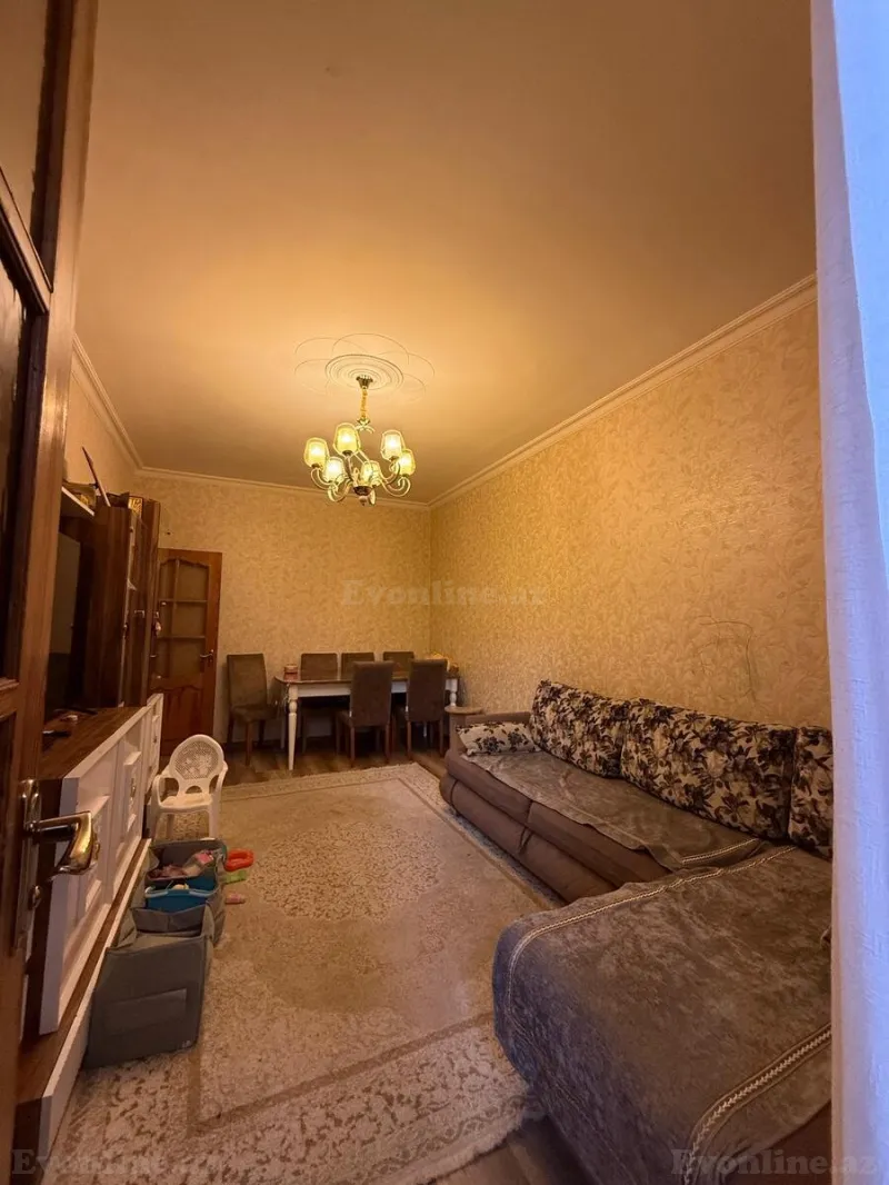 Satılır 3 otaqlı Mənzil Köhnə tikili 90 m² Yeni Yasamal - şəkil 2