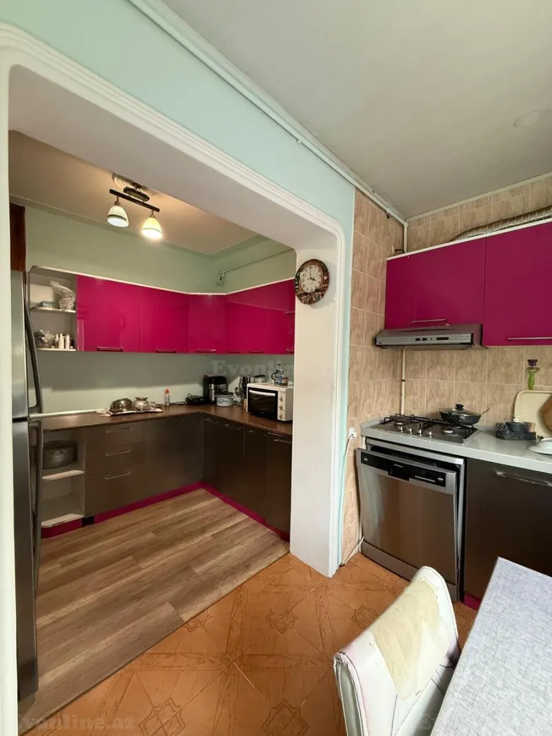 Satılır 3 otaqlı Mənzil Köhnə tikili 90 m² Yeni Yasamal - şəkil 12