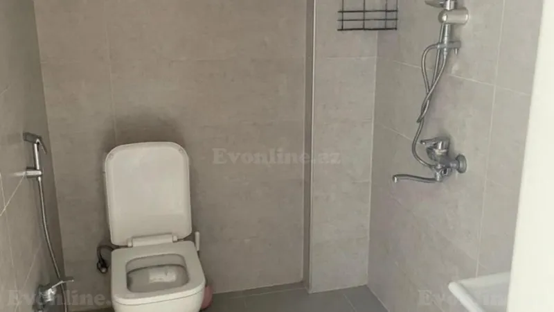 Kirayə verilir 2 otaqlı Mənzil Yeni tikili 65 m² Gənclik m. - şəkil 5