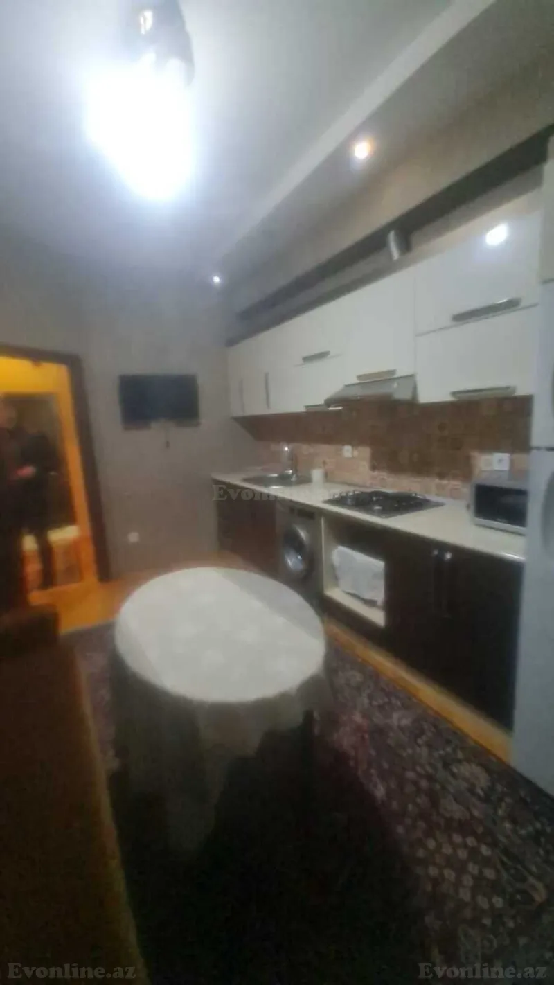 Kirayə verilir 2 otaqlı Mənzil Yeni tikili 65 m² Gənclik m.