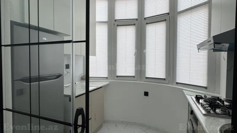 Satılır 2 otaqlı Mənzil Yeni tikili 58 m² Yeni Yasamal - şəkil 3