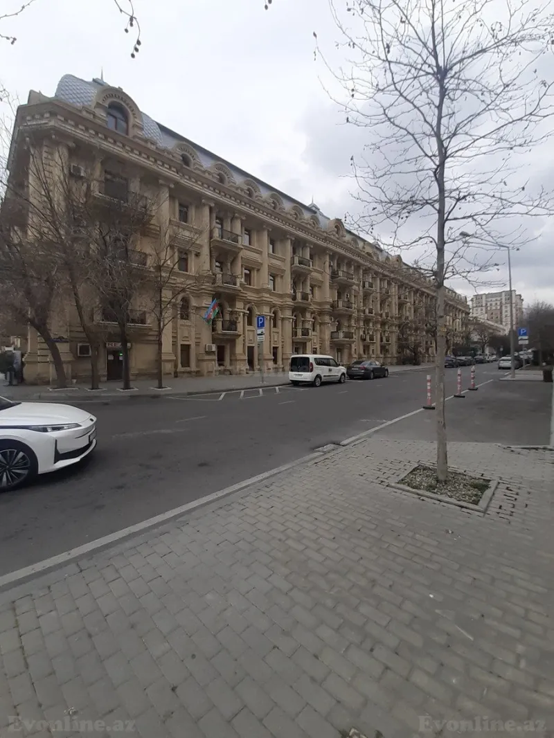 Satılır Obyekt 110 m² Bayıl