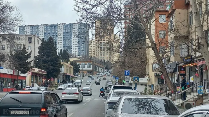 Satılır 3 otaqlı Mənzil Köhnə tikili 47 m² 4-cü mikrorayon