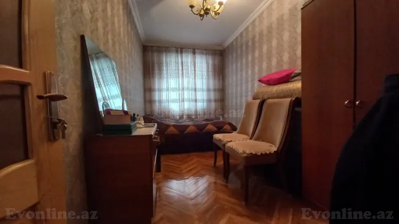 Satılır 3 otaqlı Mənzil Köhnə tikili 47 m² 4-cü mikrorayon - şəkil 3