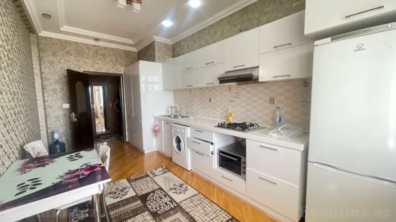 Kirayə verilir 2 otaqlı Mənzil Yeni tikili 85 m² İnşaatçılar m. - şəkil 6