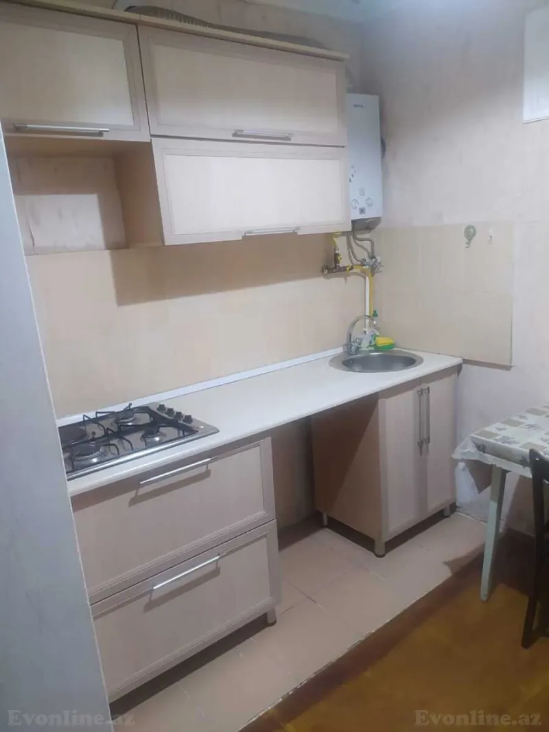 Kirayə verilir 1 otaqlı Mənzil Köhnə tikili 36 m² Suraxanı r. - şəkil 3