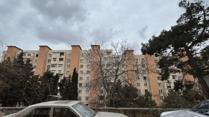 Satılır 3 otaqlı Mənzil Köhnə tikili 65 m² Suraxanı r.