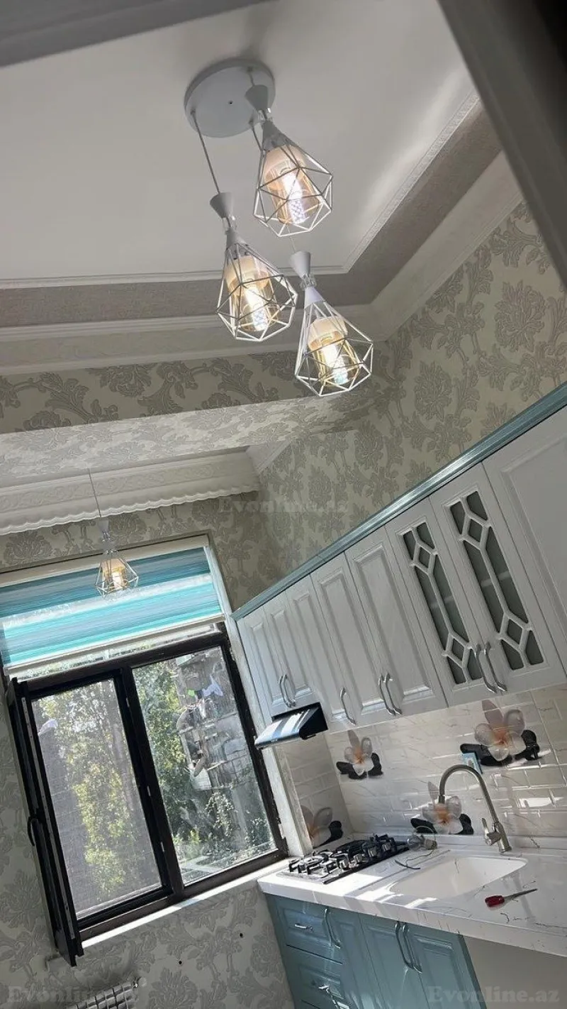 Kirayə verilir 3 otaqlı Mənzil Yeni tikili 80 m² Sabunçu r.