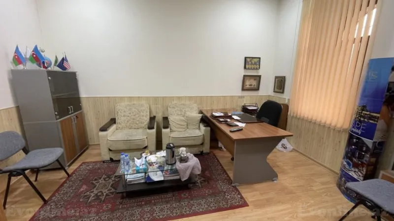 Kirayə verilir Ofis 55 m² Bayıl - şəkil 3