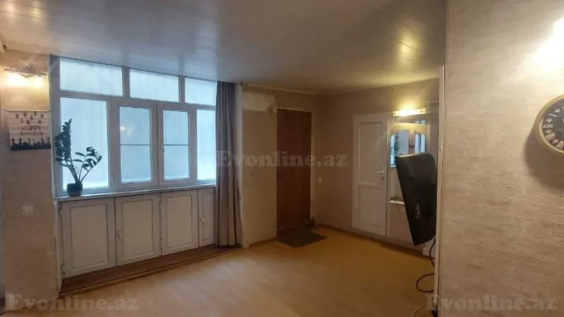 Satılır 2 otaqlı Mənzil Köhnə tikili 75 m² 28 May m. - şəkil 7
