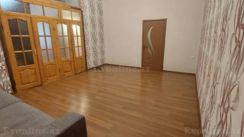 Satılır 2 otaqlı Mənzil Köhnə tikili 75 m² 28 May m. - şəkil 10