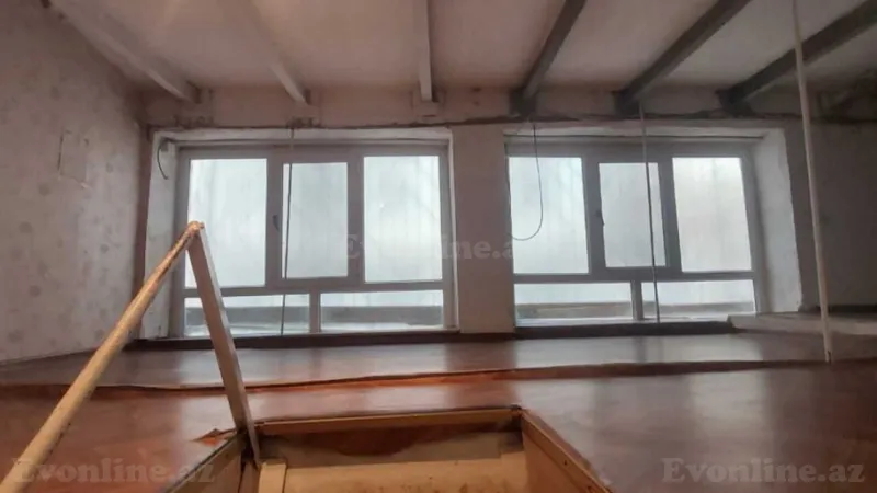 Satılır 2 otaqlı Mənzil Köhnə tikili 75 m² 28 May m. - şəkil 13