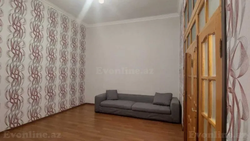 Satılır 2 otaqlı Mənzil Köhnə tikili 75 m² 28 May m. - şəkil 14
