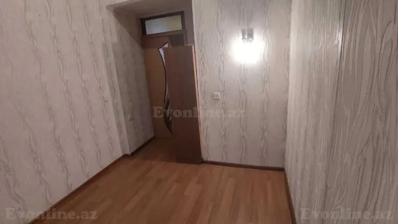 Satılır 2 otaqlı Mənzil Köhnə tikili 75 m² 28 May m. - şəkil 17