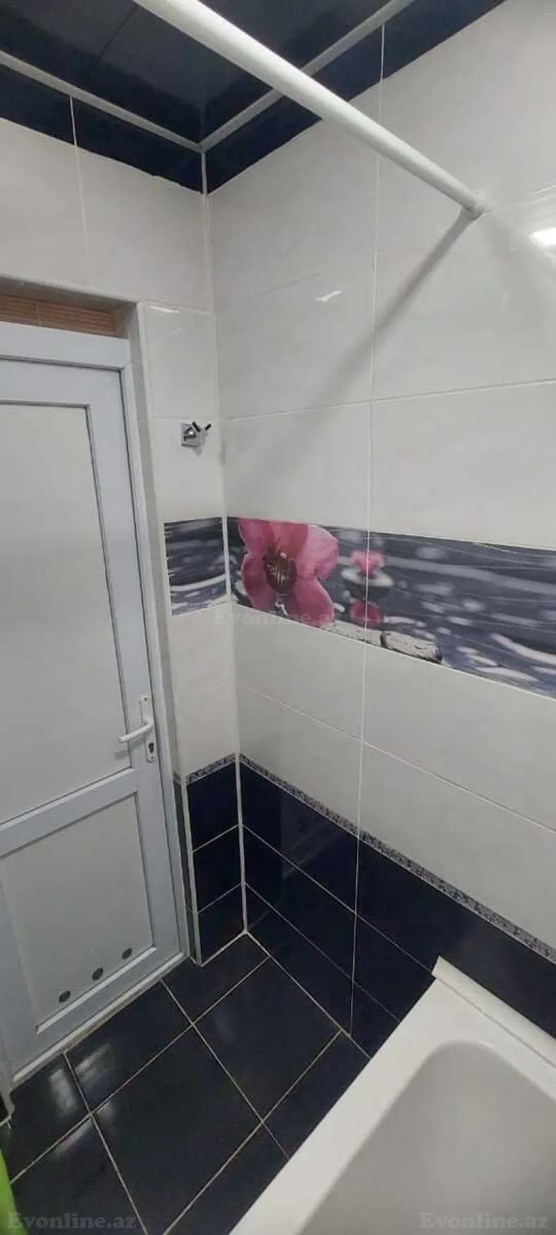 Satılır 2 otaqlı Mənzil Köhnə tikili 75 m² 28 May m. - şəkil 23