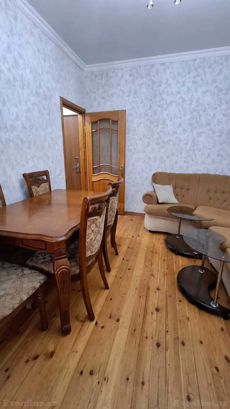 Satılır 3 otaqlı Mənzil Köhnə tikili 60 m² 3-cü mikrorayon - şəkil 2